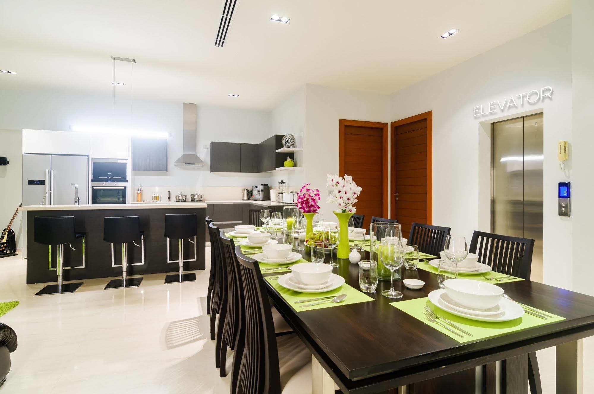Elemental Villas Rawai Bagian luar foto