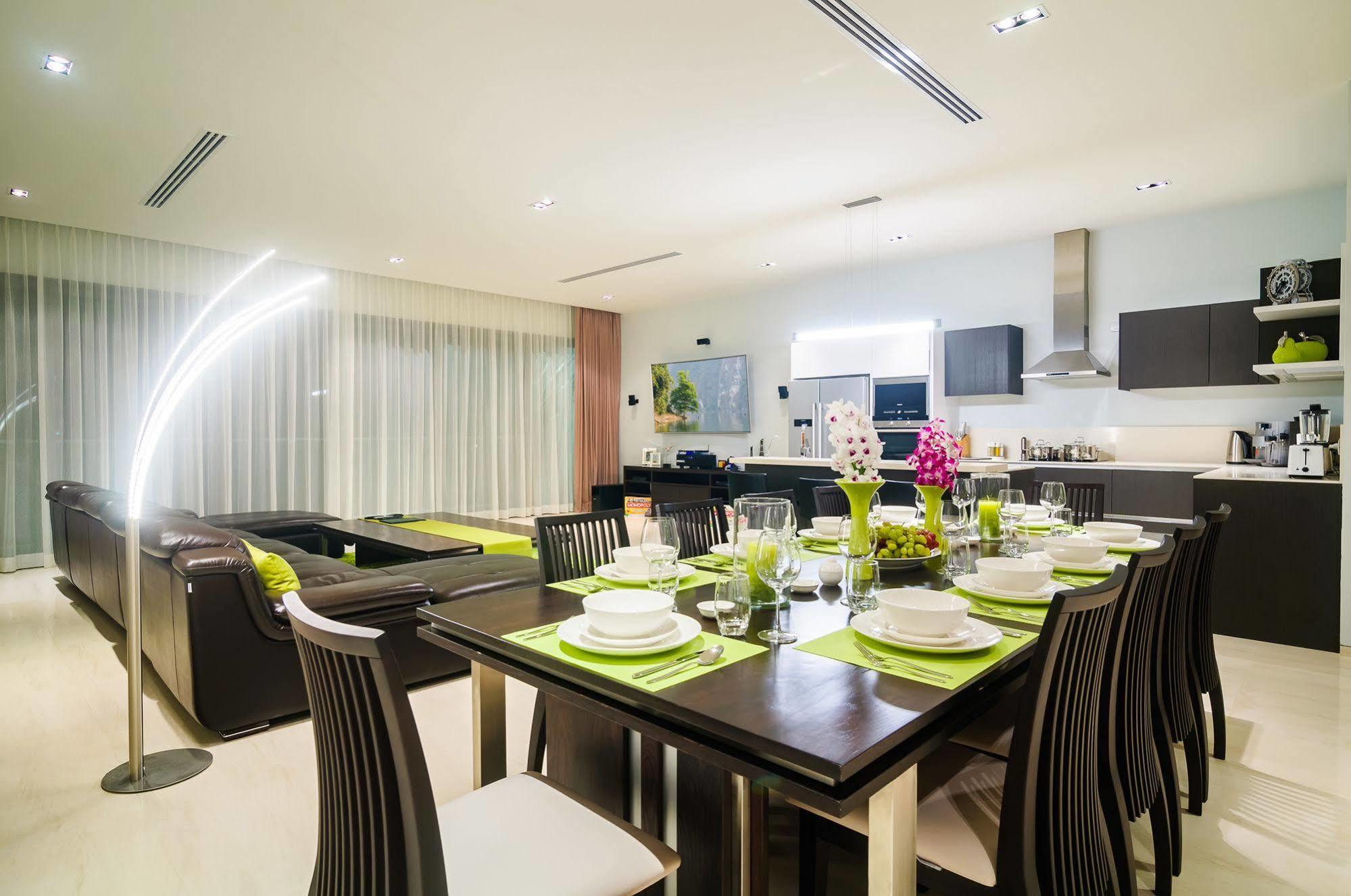 Elemental Villas Rawai Bagian luar foto