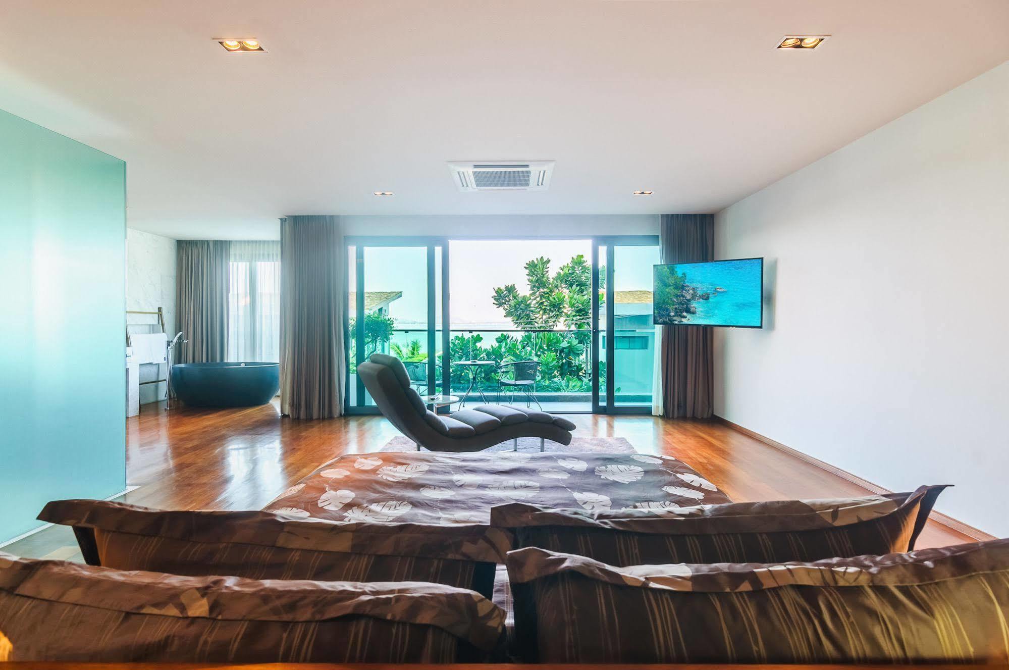 Elemental Villas Rawai Bagian luar foto